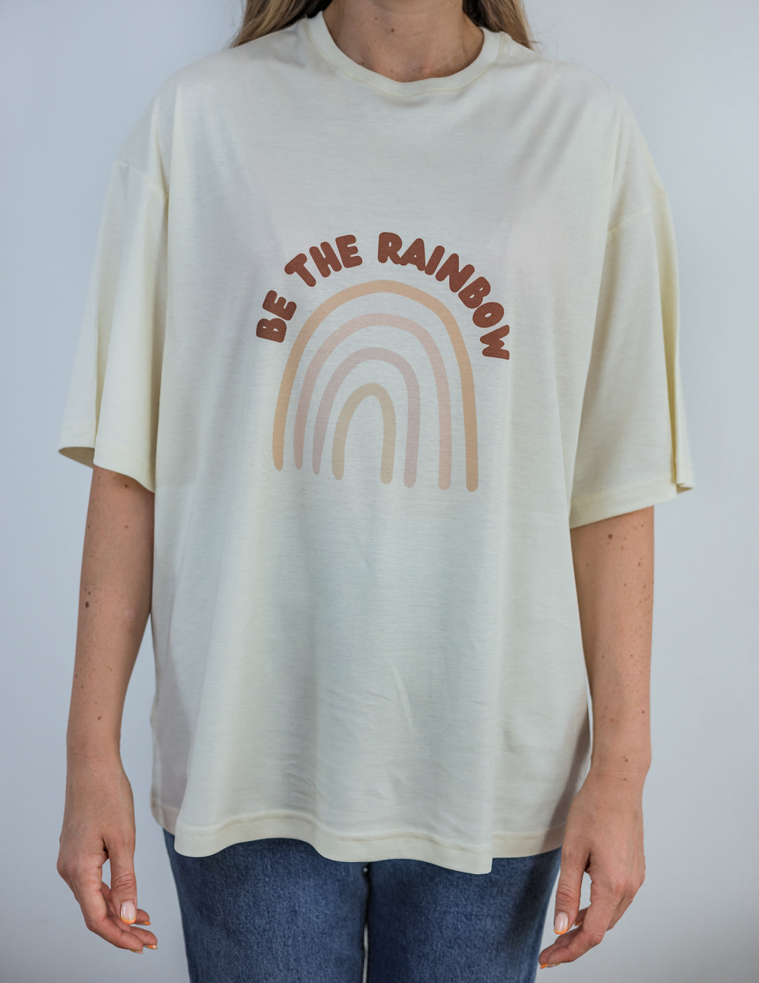 БОХО Тениска „Be The Rainbow“